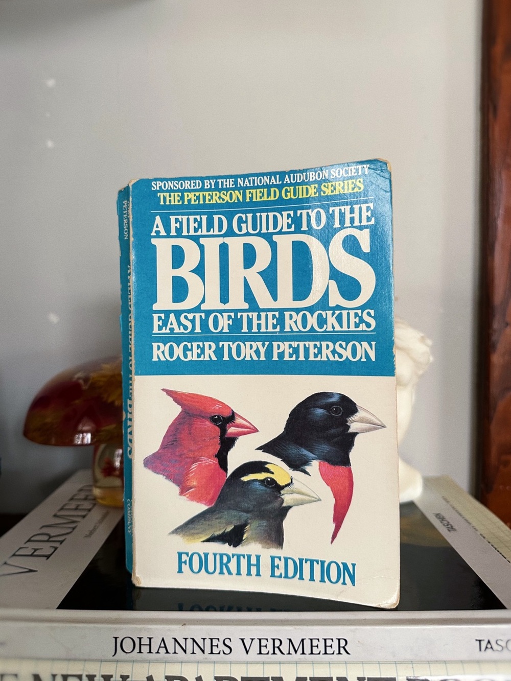 A Field Guide to the Birds East of the Rockies (Blue) by Roger Tory Peterson